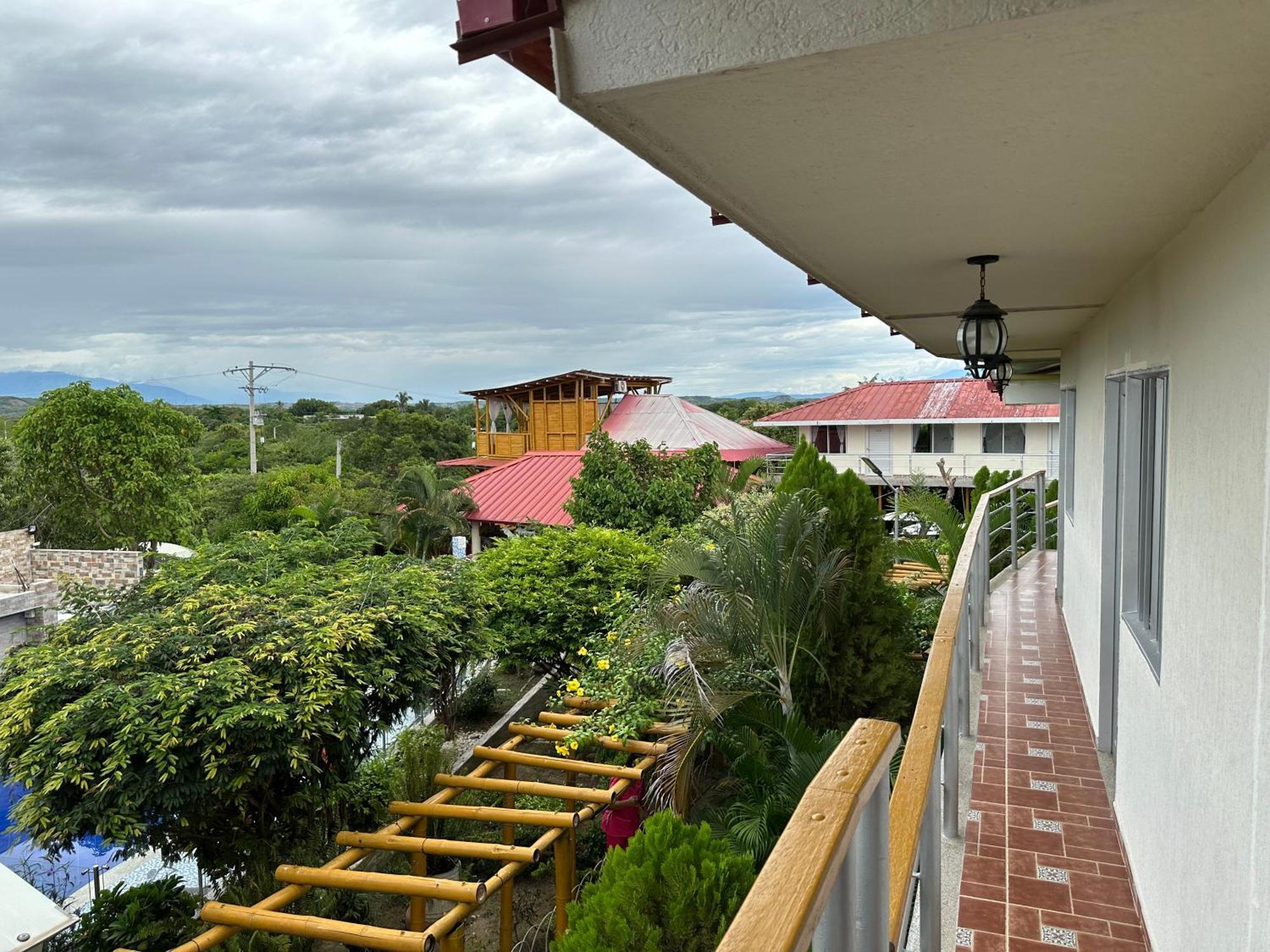 Hotel HV Sueño Real Tatacoa Villavieja Exterior foto